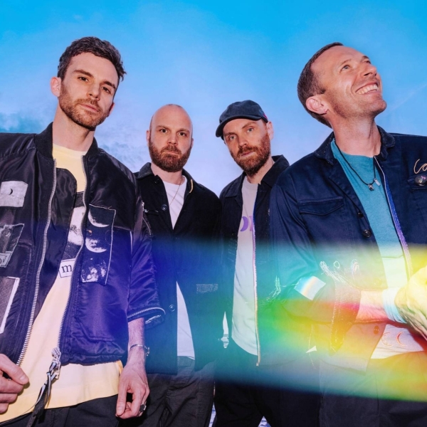 Coldplay выпустил «We Pray» с коллабораторами