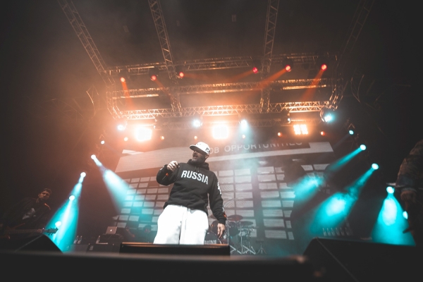 Лидер Limp Bizkit подал в суд на Universal Music