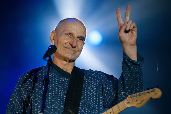 Выходит последний альбом Петра Мамонова «Аэробус любви»